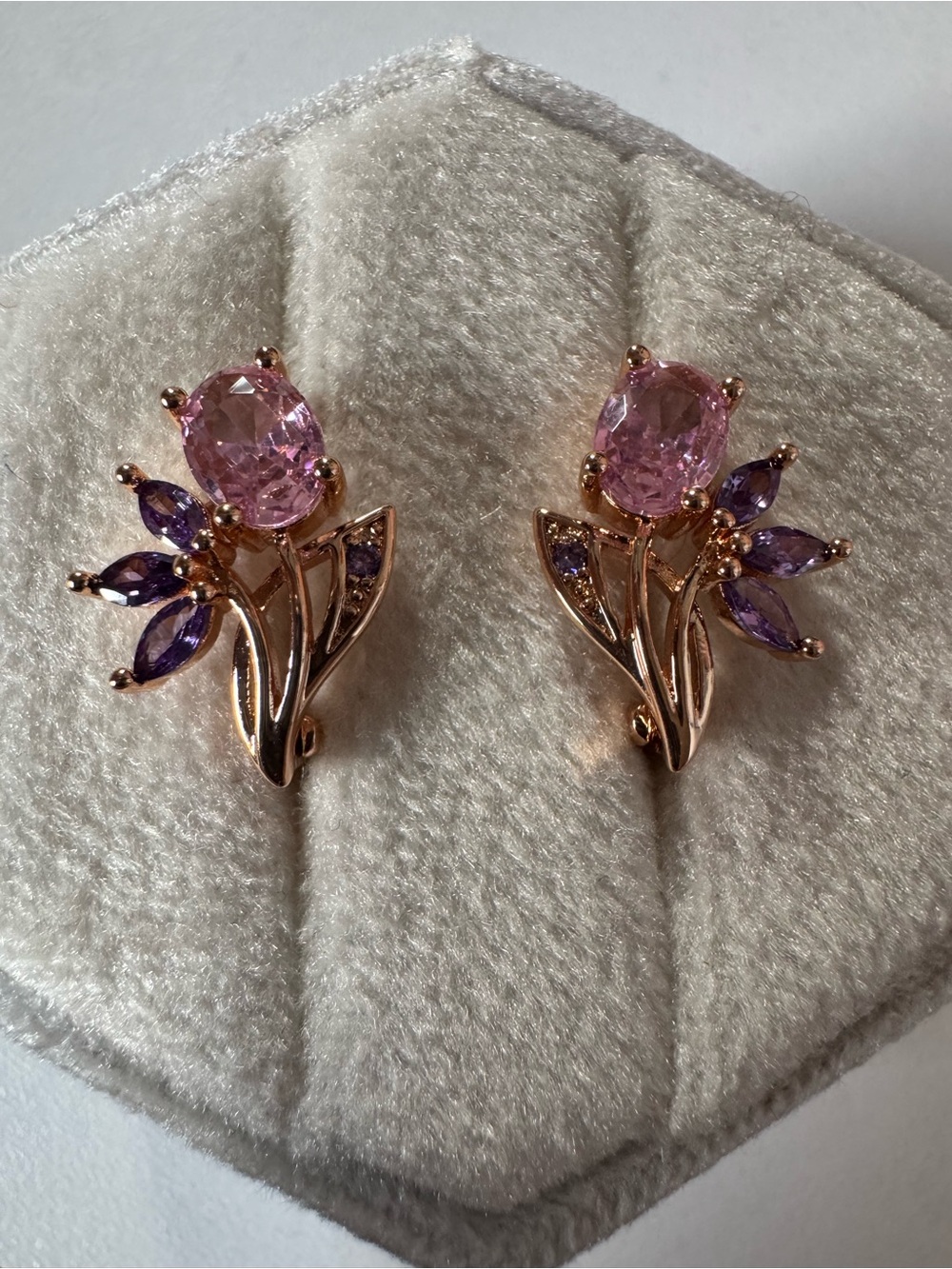 14K 585 Rolled Rose Gold Earrings